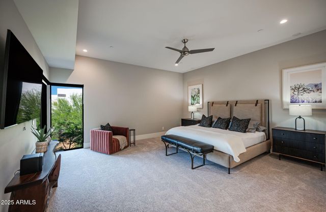 6525 E CAVE CREEK Road 1, Cave Creek, AZ 85331