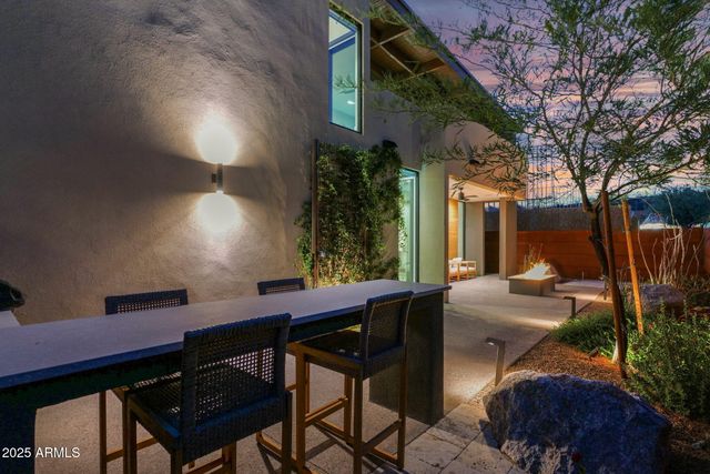 6525 E CAVE CREEK Road 1, Cave Creek, AZ 85331