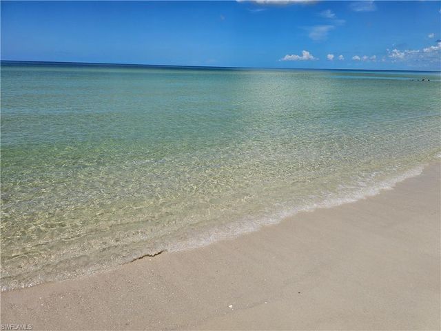 400 Flagship DR 407, Naples, FL 34108