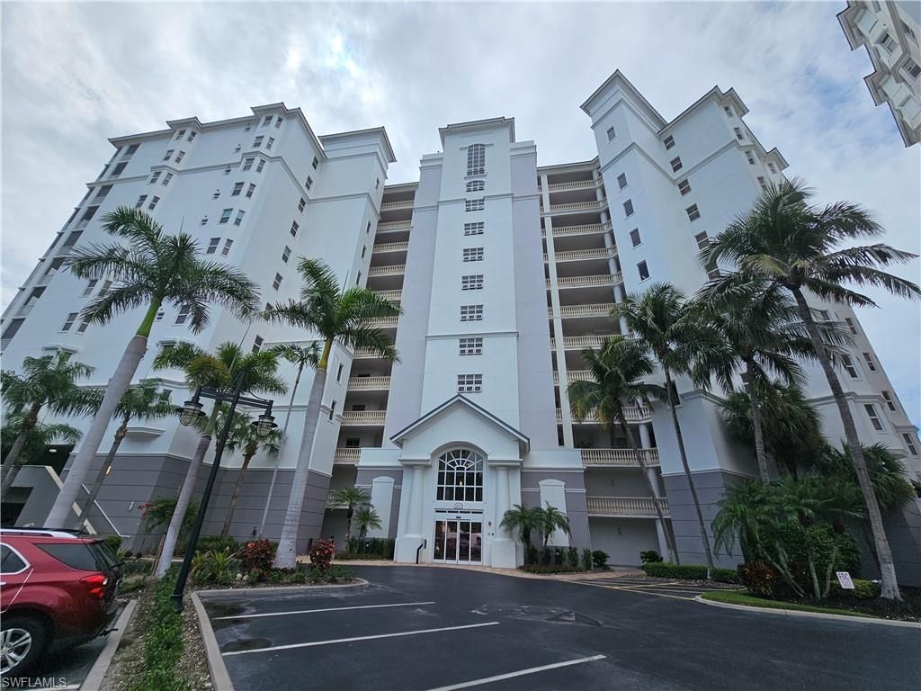 400 Flagship DR 407, Naples, FL 34108