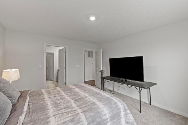 5969 Hollett Drive S, Columbus, OH 43232