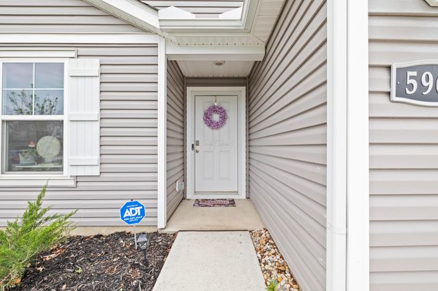 5969 Hollett Drive S, Columbus, OH 43232