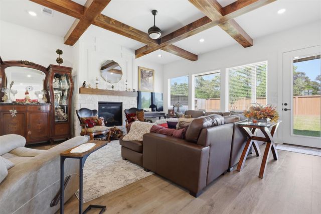 5604 Marigold Mile Dr, Magnolia, TX 77354