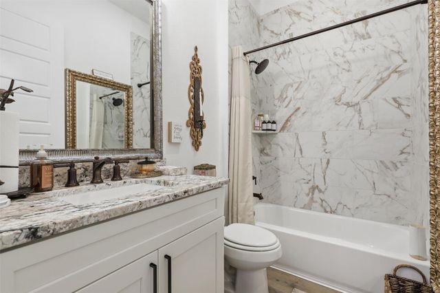 5604 Marigold Mile Dr, Magnolia, TX 77354