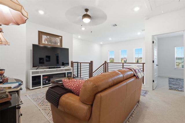 5604 Marigold Mile Dr, Magnolia, TX 77354