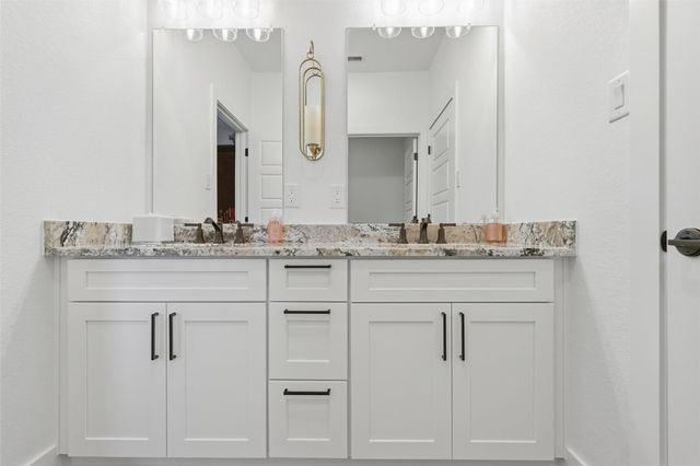 5604 Marigold Mile Dr, Magnolia, TX 77354