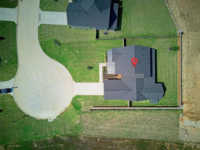 5604 Marigold Mile Dr, Magnolia, TX 77354