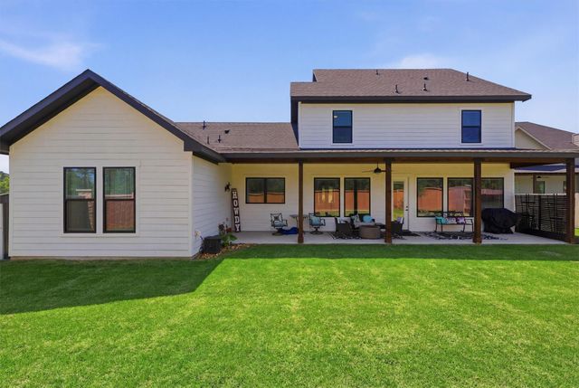 5604 Marigold Mile Dr, Magnolia, TX 77354