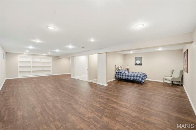 183 Southern Oaks Court 11B, St Charles, MO 63303