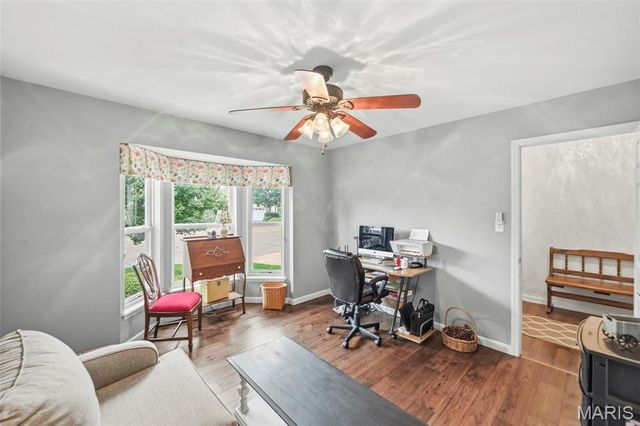 183 Southern Oaks Court 11B, St Charles, MO 63303