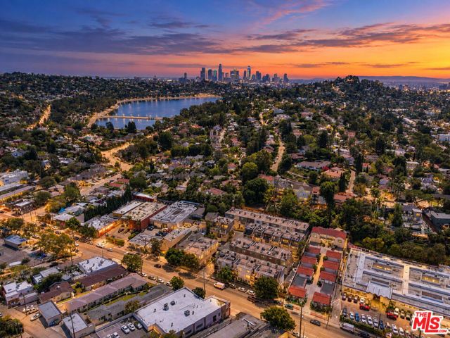 2928 Rowena Avenue 3, Los Angeles, CA 90039
