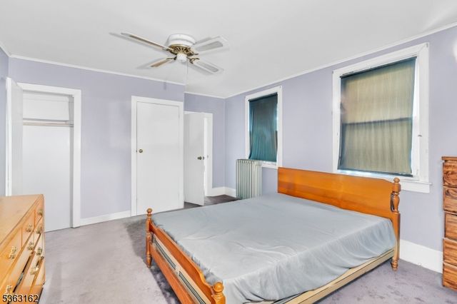 592 W Grand Ave, Rahway City, NJ 07065