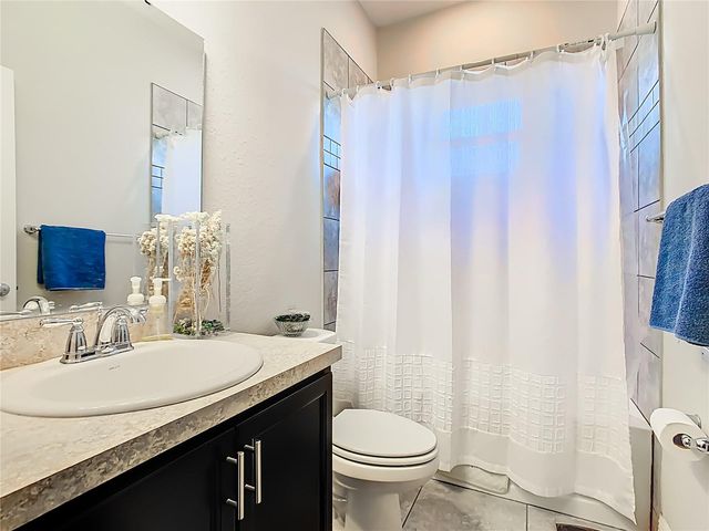 237 WALKERS POINT DRIVE, Auburndale, FL 33823