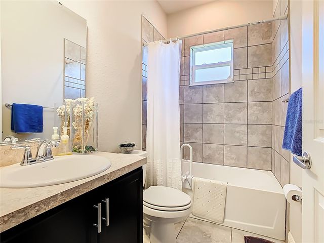 237 WALKERS POINT DRIVE, Auburndale, FL 33823