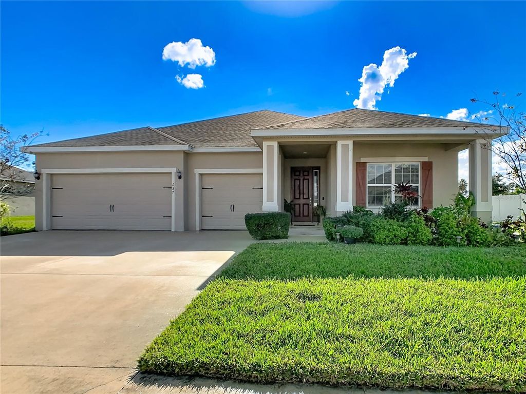 237 WALKERS POINT DRIVE, Auburndale, FL 33823