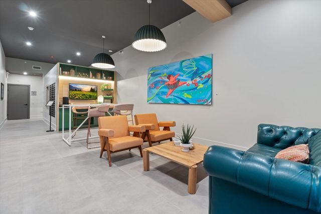 4513 N CLARK Street 507, Chicago, IL 60640