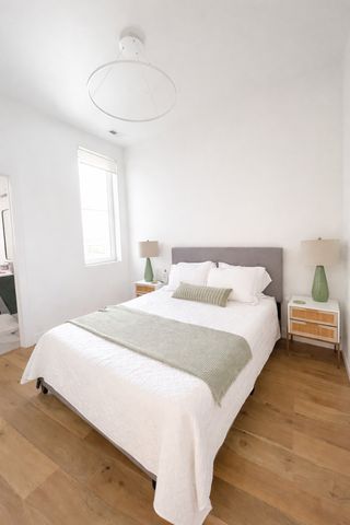 4513 N CLARK Street 507, Chicago, IL 60640