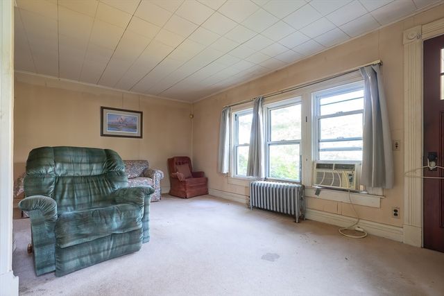 26 High Street, East Longmeadow, MA 01028