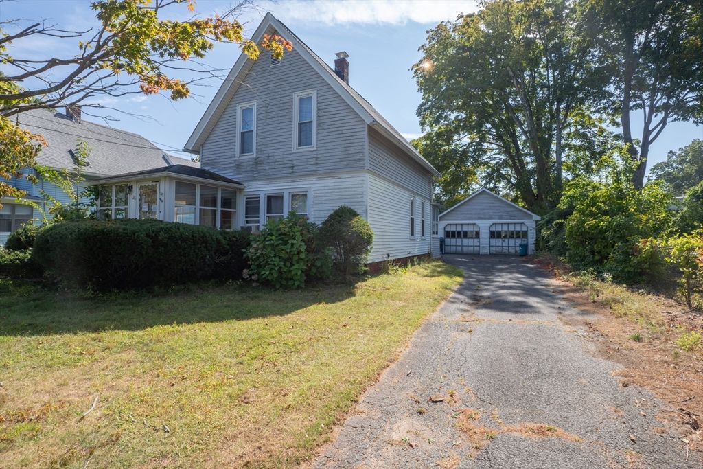 26 High Street, East Longmeadow, MA 01028