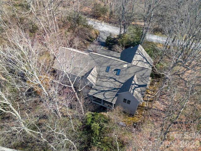 63 Wanei Court, Brevard, NC 28712