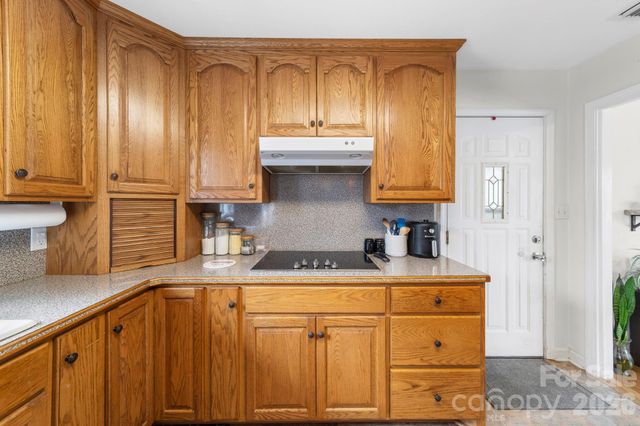 116 Hilltop Avenue, Valdese, NC 28690