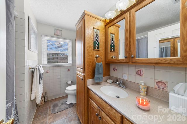 116 Hilltop Avenue, Valdese, NC 28690