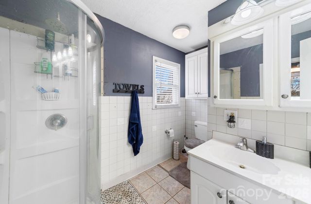 116 Hilltop Avenue, Valdese, NC 28690