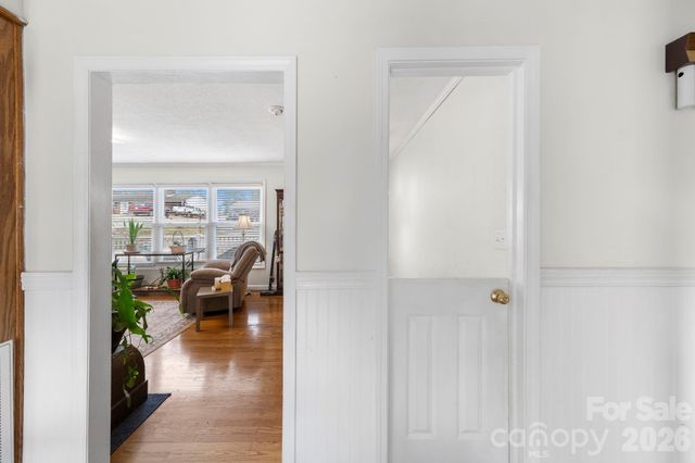 116 Hilltop Avenue, Valdese, NC 28690