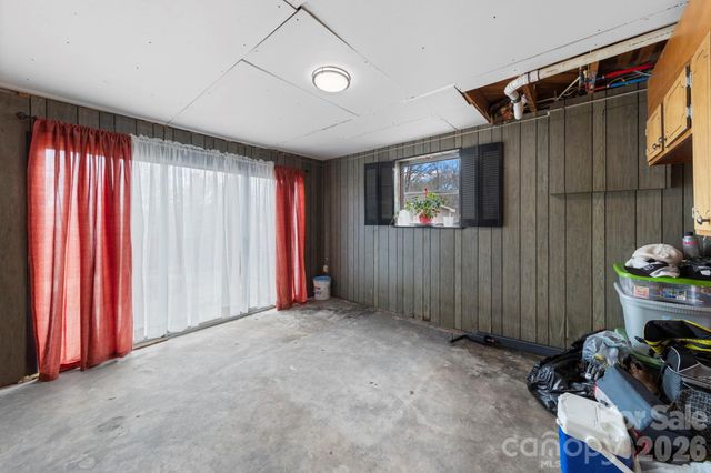 116 Hilltop Avenue, Valdese, NC 28690