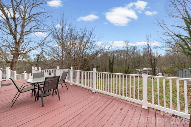 116 Hilltop Avenue, Valdese, NC 28690