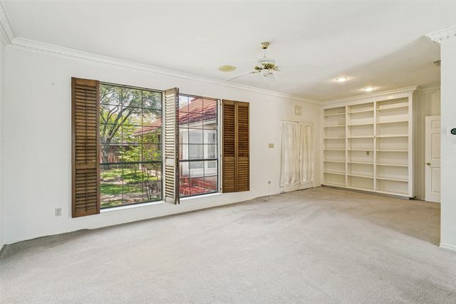 3617 Hidalgo Street, Irving, TX 75062