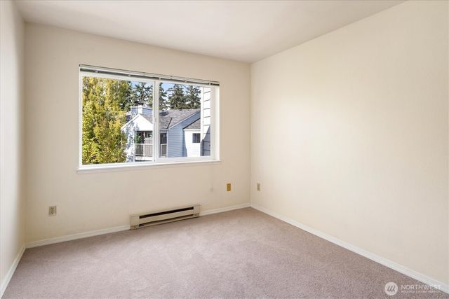 975 Aberdeen Avenue NE #B304, Renton, WA 98056