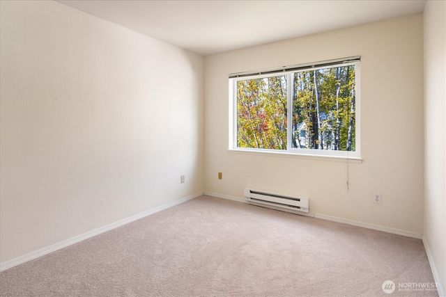 975 Aberdeen Avenue NE #B304, Renton, WA 98056