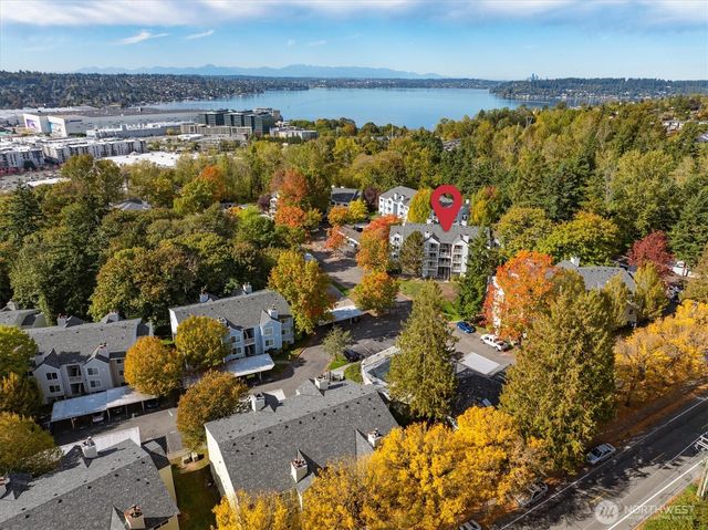 975 Aberdeen Avenue NE #B304, Renton, WA 98056