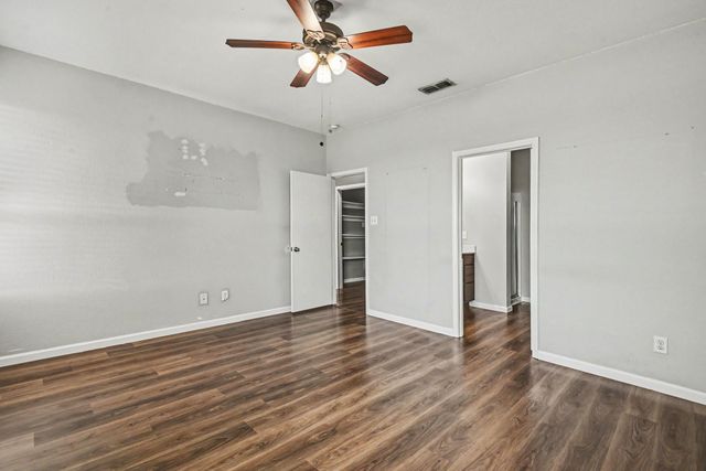 3149 Caribou Falls Court, Fort Worth, TX 76108