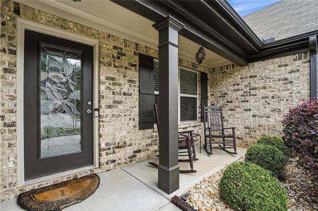 2996 Cove View Court, Dacula, GA 30019