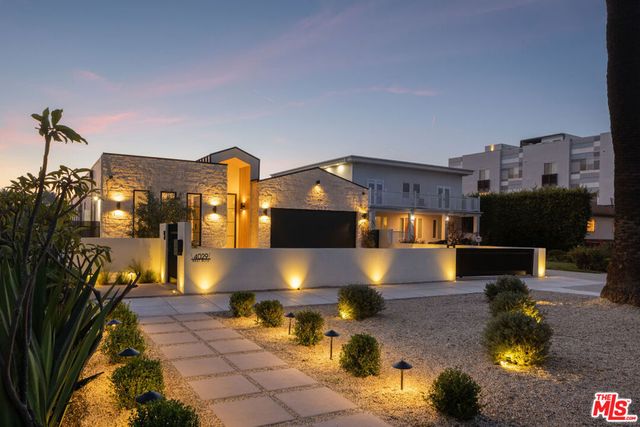 4029 East Boulevard, Los Angeles, CA 90066