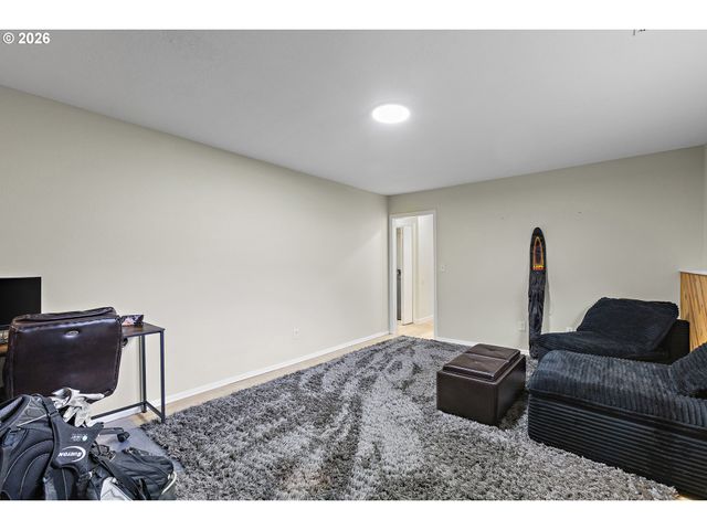 1472 Sw 14TH St, Gresham, OR 97080