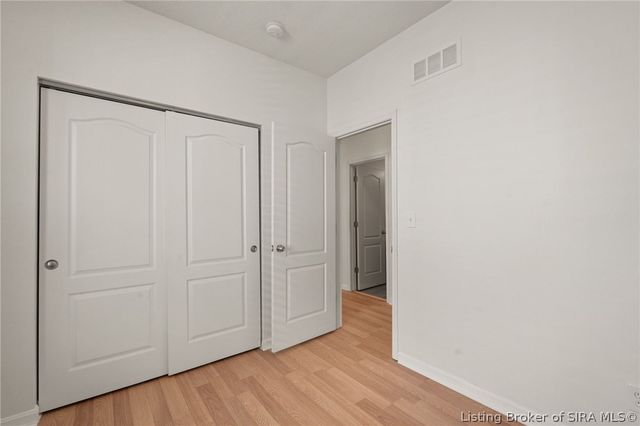 3165 Red Barn Loop, Jeffersonville, IN 47130