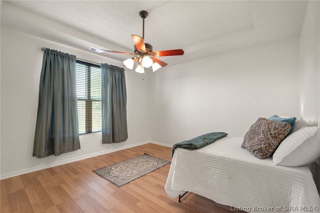3165 Red Barn Loop, Jeffersonville, IN 47130