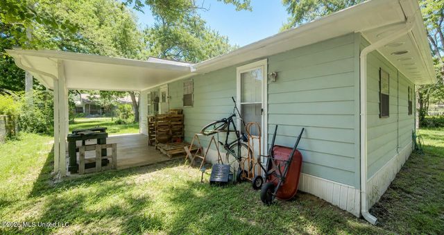 13098 Michael Street, Biloxi, MS 39532