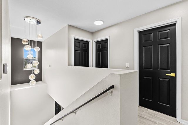 6909 NW Kowal Court, Port St Lucie, FL 34986