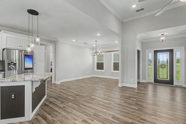 1242 Norton Rd, Manchester, TN 37355