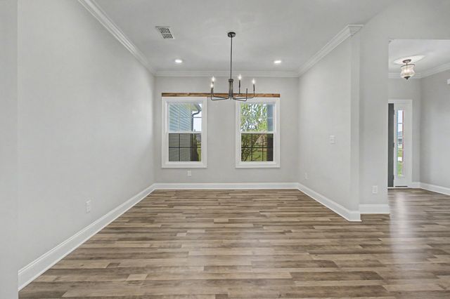 1242 Norton Rd, Manchester, TN 37355