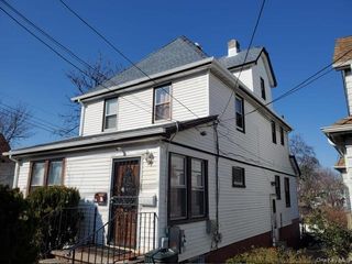 191-01 109th Road 2, Hollis, NY 11412
