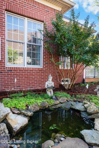 14704 Forbes Cir, Louisville, KY 40245