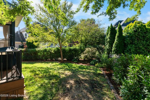 14704 Forbes Cir, Louisville, KY 40245