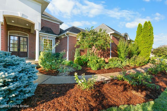 14704 Forbes Cir, Louisville, KY 40245