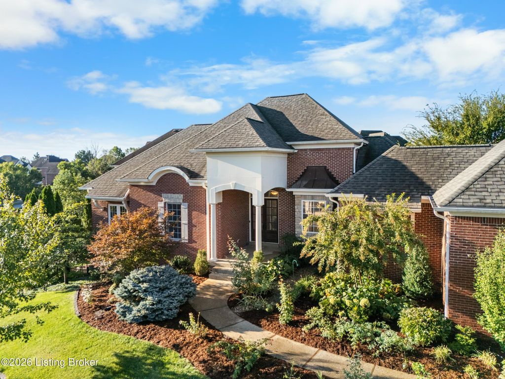 14704 Forbes Cir, Louisville, KY 40245