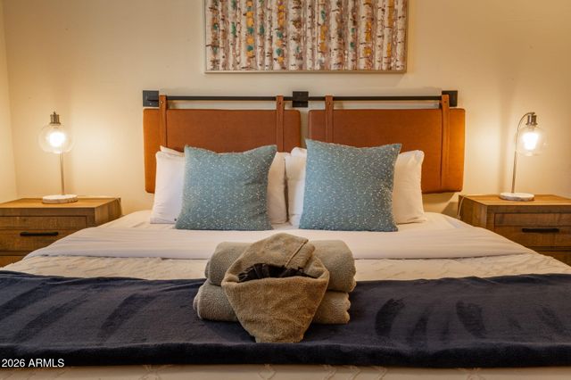 559 JORDAN Road 5, Sedona, AZ 86336